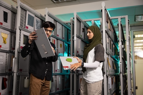 Students exploring materials available in the Material ConneXion collection.